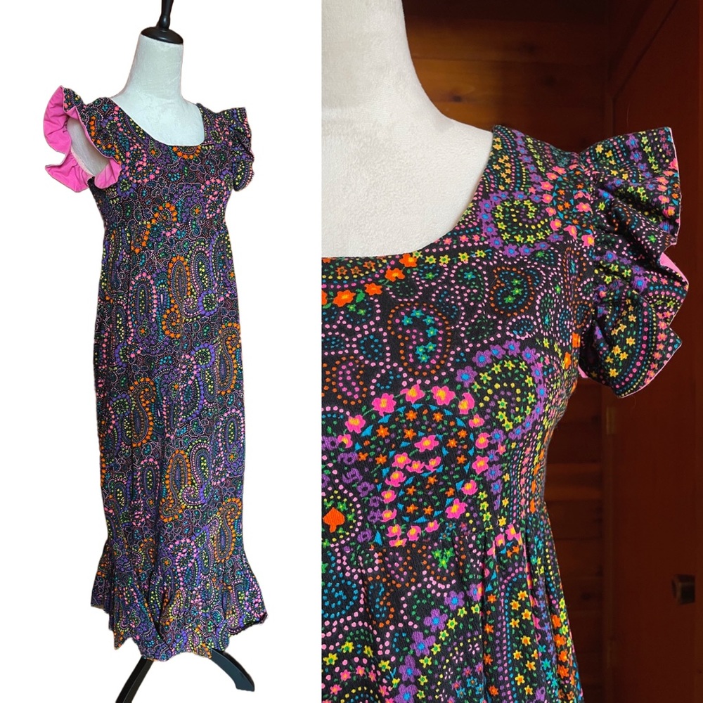 Vintage 60s 70s Flower Power Hawaiian Barkcloth Ruffle Hem Maxi Dress XS